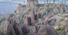 Pinnacles National Park. Photo ID 96903751 © Yuval Helfman | Dreamstime.com